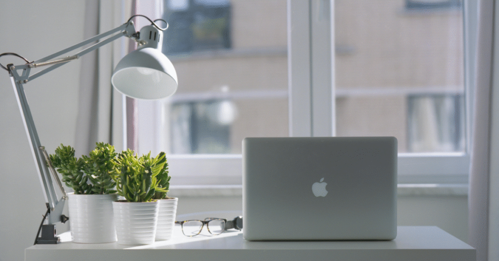 Best desk lamps for home office and study in India 2025